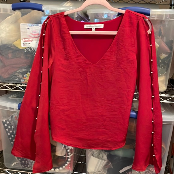 Long sleeves blouse - Picture 1 of 9